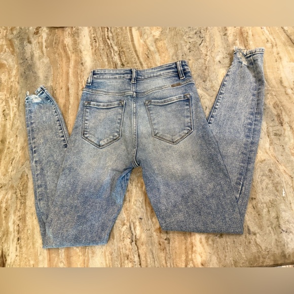 Women’s KANCAN High rise distressed skinny jeans- Size 5 - Picture 5 of 6
